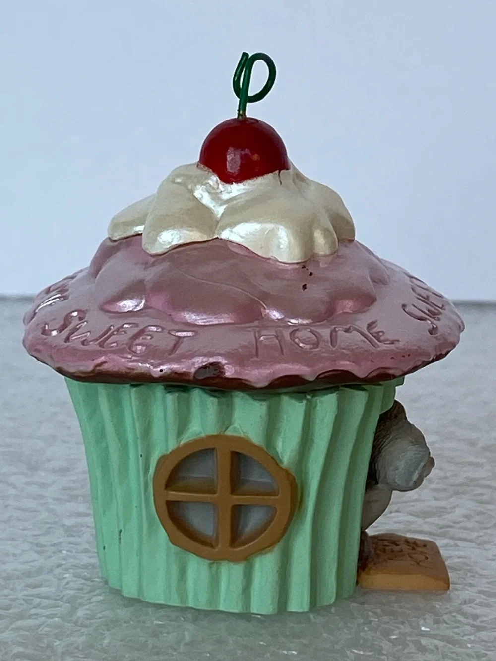 Vintage 1992 Hallmark Keepsake New Home Cupcake Mouse Christmas Ornament